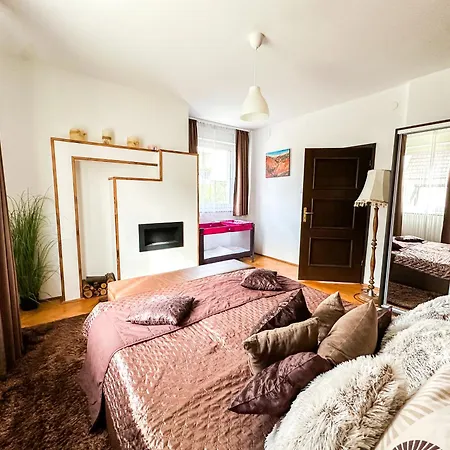 Aranyeso Apartmanhazak No.1 Balatonalmadi