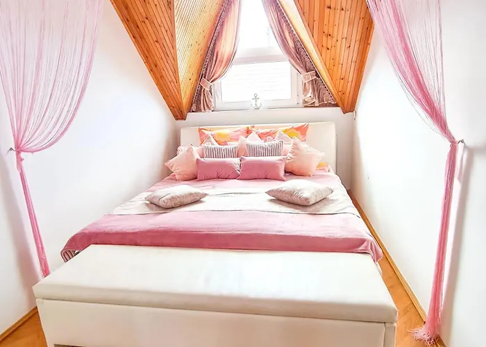 Aranyeso Apartmanhazak No.1 Balatonalmádi