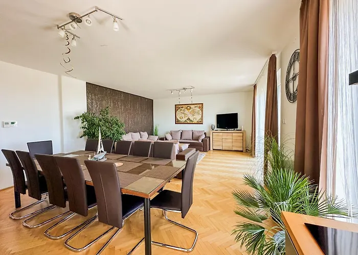 Aranyeso Apartmanhazak No.1 Balatonalmádi