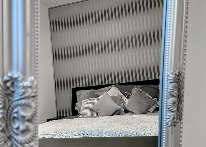 Aranyeso Apartmanhazak No.1 דירה *