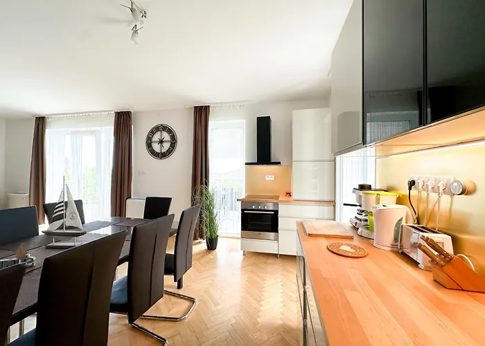 Aranyeso Apartmanhazak No.1 Апартаменты Балатональмади