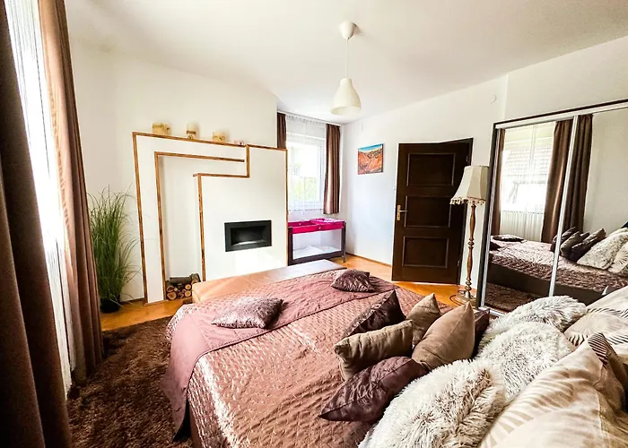 Aranyeso Apartmanhazak No.1 Балатональмади