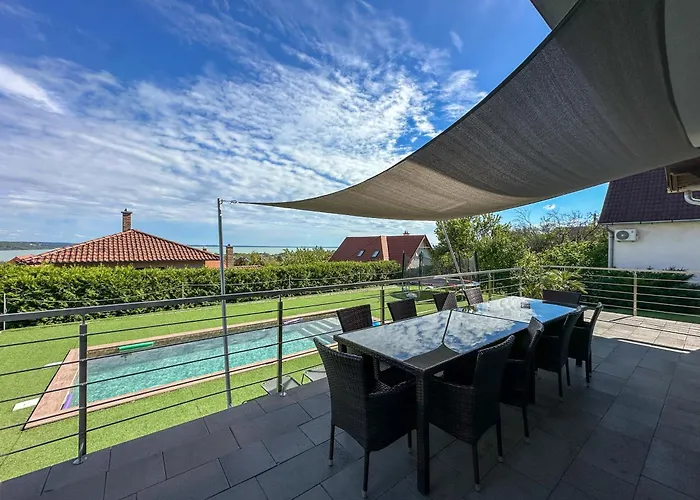 Aranyeso Apartmanhazak No.1 * Balatonalmádi